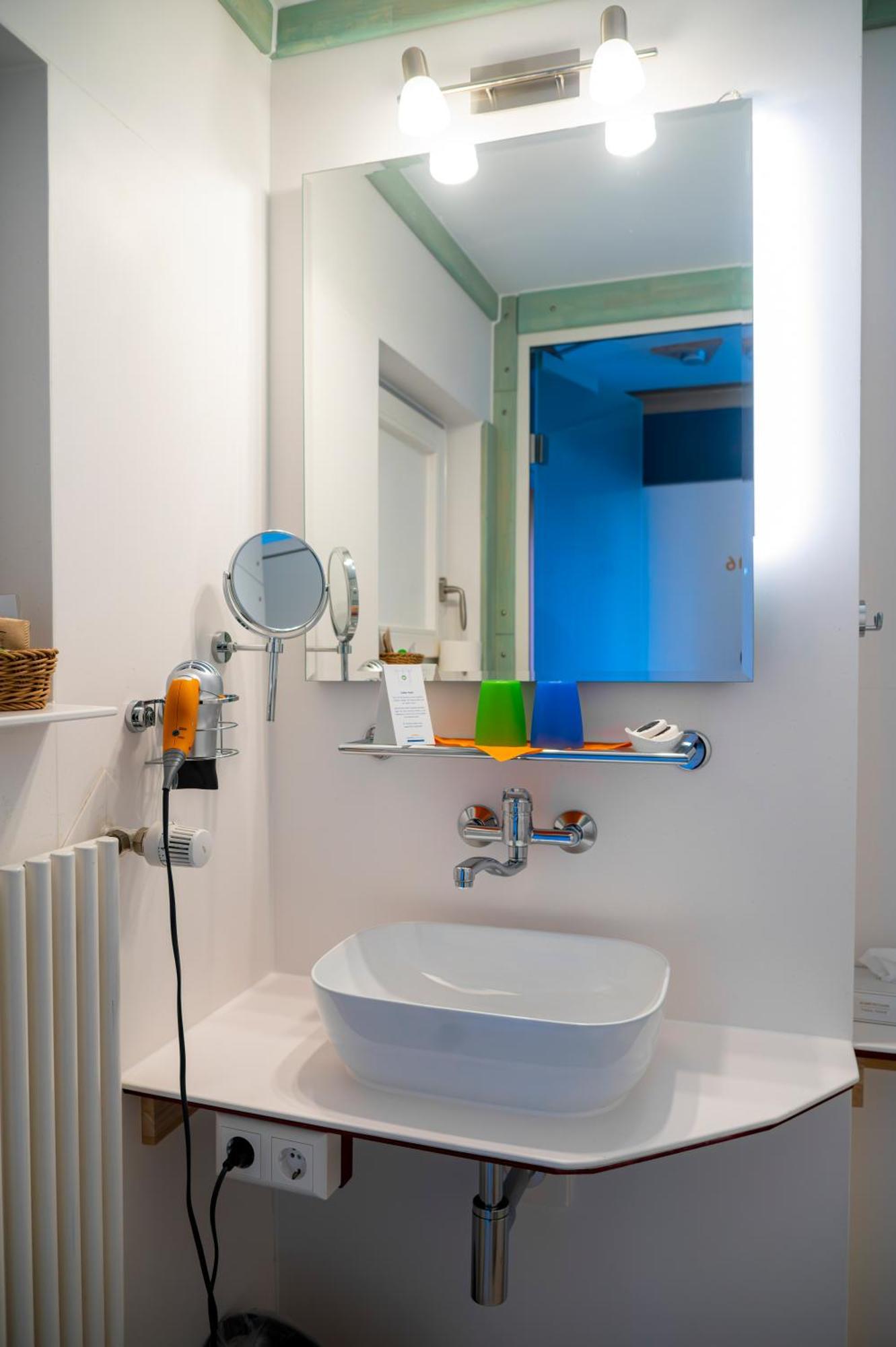 Abalon Ideal 3* Stuttgart