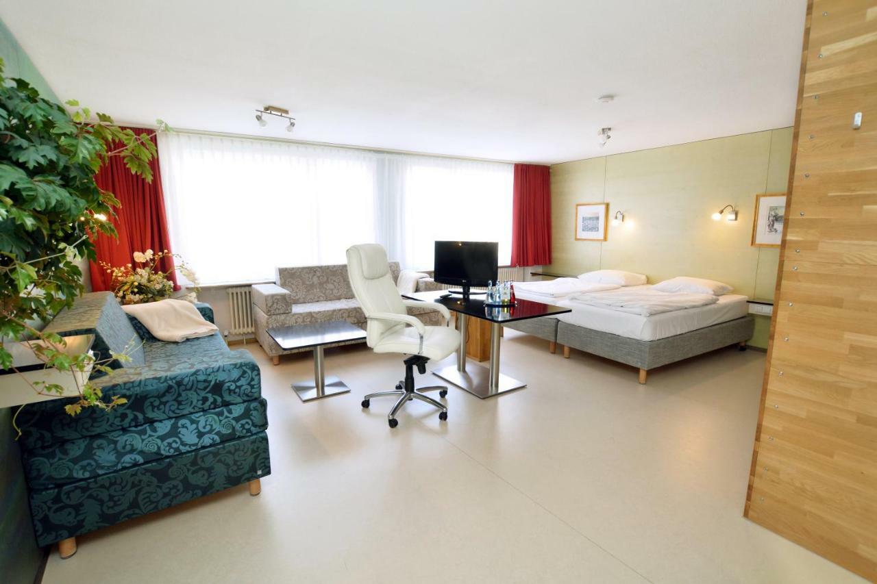 Abalon Ideal 3* Stuttgart